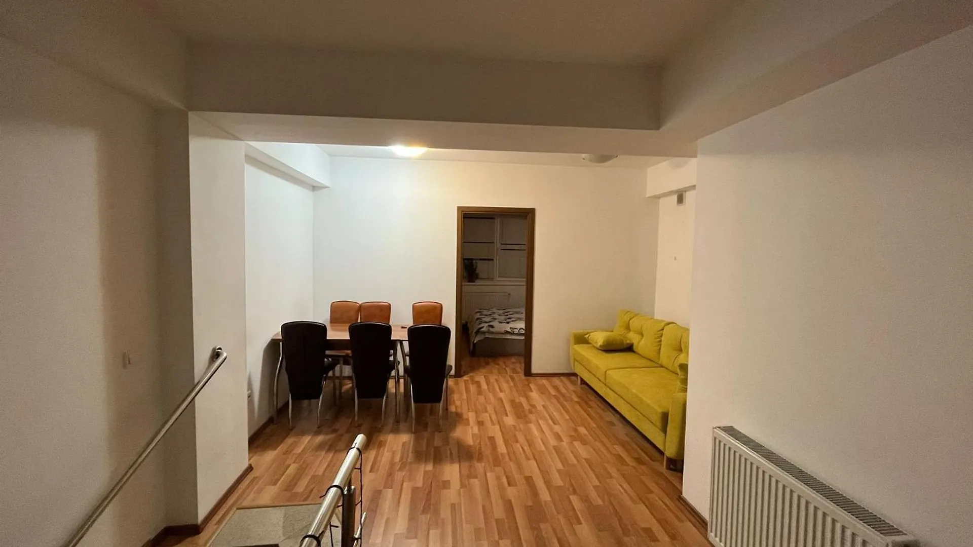 Lemonhouse Apartment Bucharest